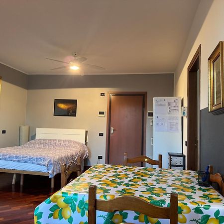 Apartament Ampio Monolocale Brescia Zewnętrze zdjęcie